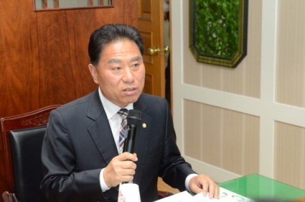 아산시의회 4월 의원회의에서 상정안 정밀 검토
