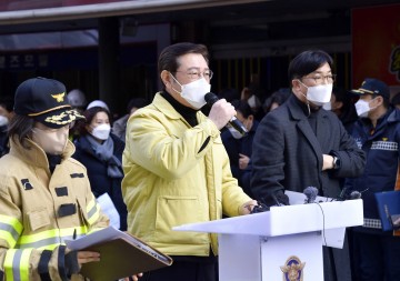 이용섭 광주시장, 현대산업개발 아파트 신축공사 붕괴사고 수색작업 브리핑