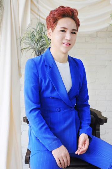 신성훈, 나의노래 영화감독,주연 데뷔