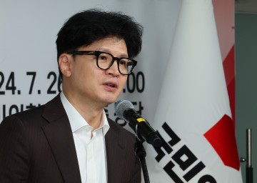 한동훈 "방통위 부위원장 탄핵대상 아냐…국민들 질렸을듯"