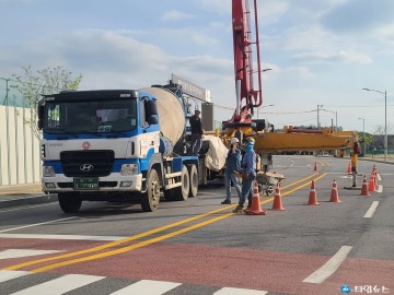 제천시, A아파트 건설현장 공사차량으로 차량 통행 불편