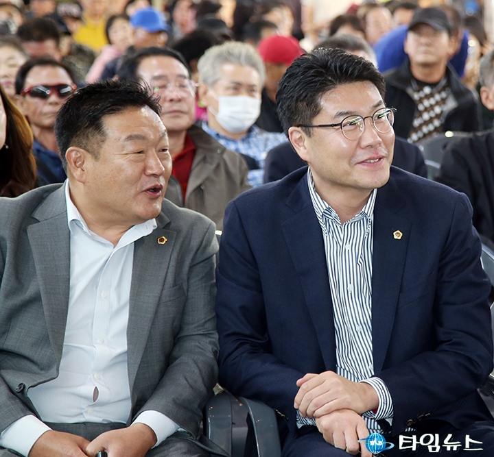 ‘동구夜놀자 야시장’ 개막식에 참석한 송인석·정명국 대전시의회 의원
