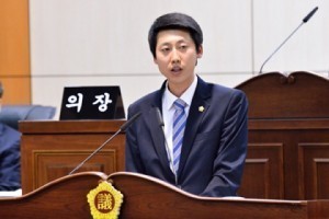세종시의회, 이태환 의원 등 5명의 의원이 시정 현안에 대해 질문