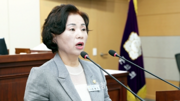 군 의회 2022‧2026년 선거때 반복되는 ‘원포인트 예산’ 매표행위 그 중심에 전재옥 부상..