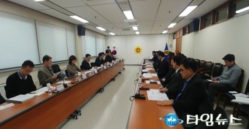 충북도 태양광 세이프가드“위기를 기회로”..수출시장 다변화 대응방안 마련