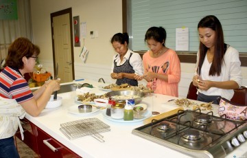 횡선농업기술센터, 결혼이민여성 '과일, 과체' 가공교육