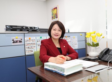 한형신 유성구의회 의원, 송강동 아파트 장애인 진입로 개선 노력 결실
