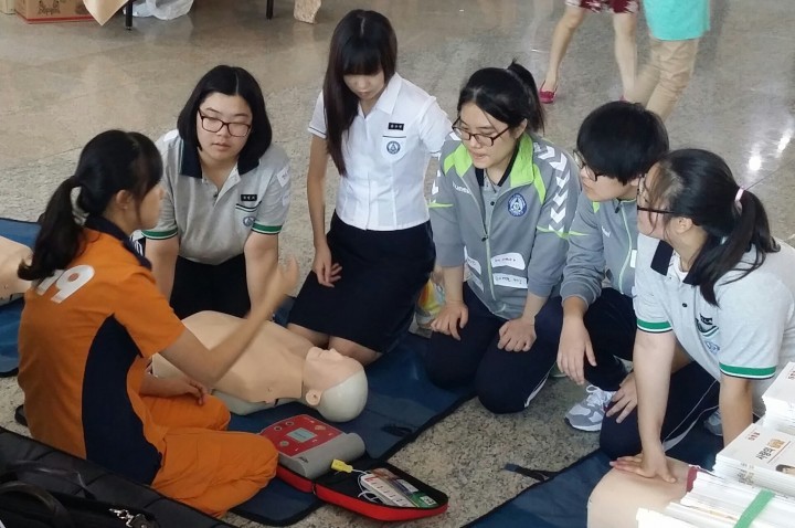 세종소방본부, 심폐소생술 체험부스 인기