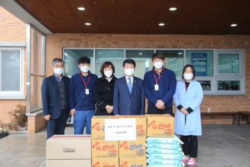 의성군의회, 설 맞이 위문품 전달