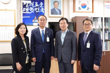 장세용 구미시장, 청와대 방문   구미 상생형 지역일자리 청신호, 정부차원 지원 약속