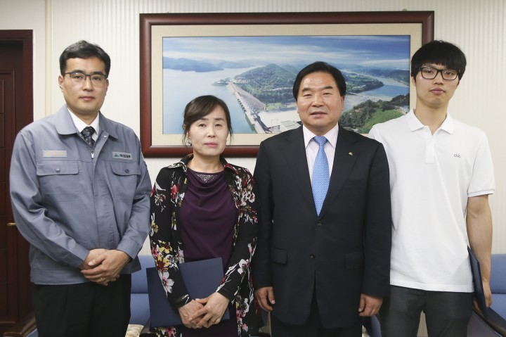 대전 대덕구, 모범근로자 표창장 수여