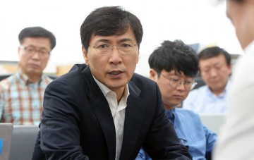 안희정 지사, 러시아 레닌그라드 주 방문