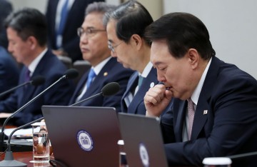 윤대통령, 내주쯤 일부 1·2차관 10명 안팎 동시 교체  가능성