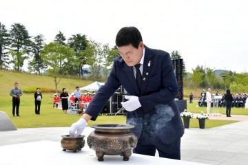 담양군, 전남도와 제70회 현충일 추념식 거행   
