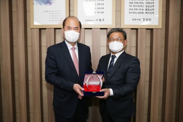 보훈행정 공로로 국가보훈처장 감사패 받아