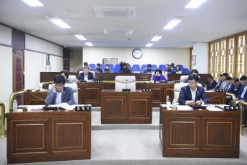  군위군의회, 제285회 임시회 4일간의 군정 질문 마무리