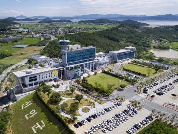 신안군, 노인 일자리 사업 추진…지역맞춤형 일자리 제공