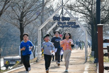 영주시, 5월부터 두 달간 ‘하루 만 보 걷기 챌린지’ 운영