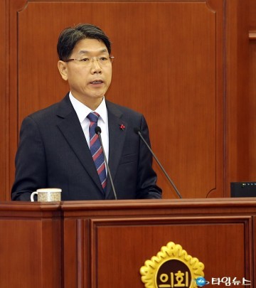 시정연설 하는 이재관 대전시장 권한대행