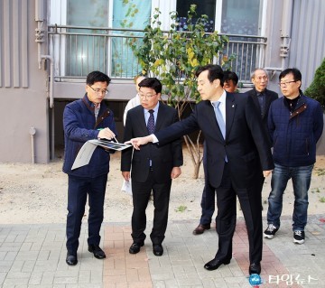 권선택 대전시장, 노후 공공임대주택 시설개선사업 현장방문
