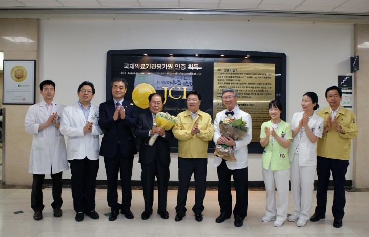 권선택 대전시장, 건양대병원 의료진 고생하셨습니다!