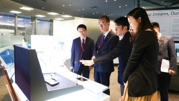 AGC 및 도레이 방문 지속적인 구미 투자 요청한 구미시장