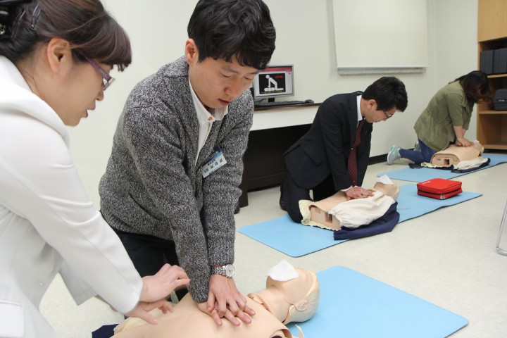 을지대학교병원, 협력의료기관 직원 대상 심폐소생술 교육 실시