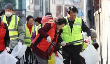 대전 동구, 평창 동계올림픽 성화 봉송 대비 일제 대청소의 날