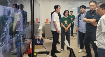 대전시의회 예결특위, ‘대전 0시 축제’ 현장 점검·운영 인력 격려
