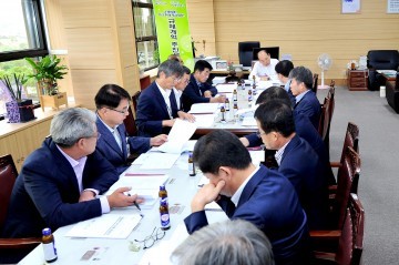 군위군, 규제개혁 추진상황 점검회의 개최