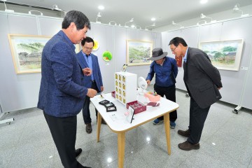 군위군 미술협회, 2019 회원 작품전 개최