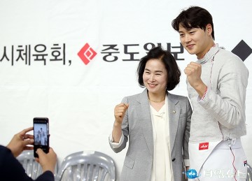 김영희 동구의회 의원, 오상욱 선수와 사진 한 장!