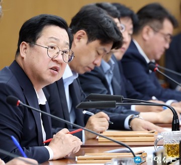 이장우 대전시장 “한밭야구장, 철거 아닌 재생·활용 검토”