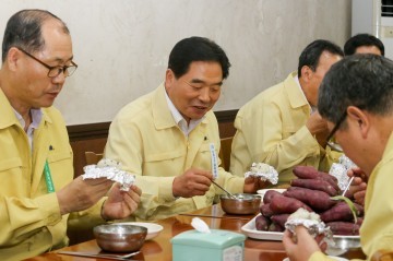 박수범 대덕구청장, 2017 을지연습 비상식량 급식체험 훈련 실시