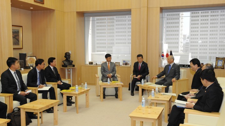 안희정 지사, “지방정부간 교류로 평화로운 미래 만들자”