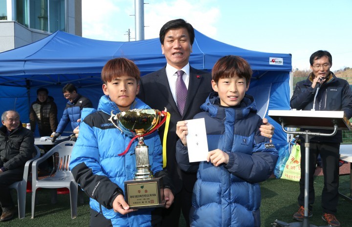 산청군수배 전국 유소년 축구대회 성료