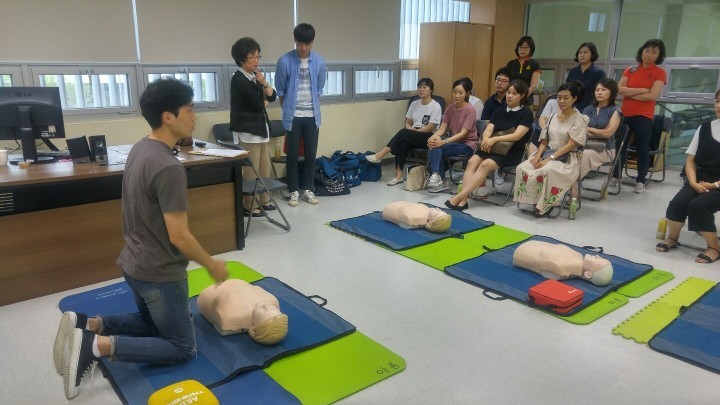 세종시교육청, 교직원 대상 심폐소생술 집합교육 실시