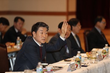 영주시 경북 사과산업 발전의 저해요인 고비용 구조 해결 방안 제시