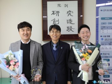 충북자치연수원, 2025년 ‘으뜸강사’ 감사패 수여