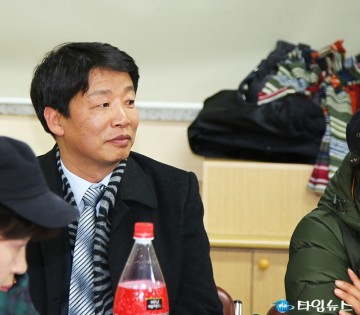 박수범 대덕구청장 연두순방 참석한 김찬술!