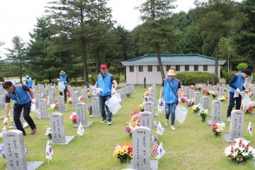 대전도시철도공사, ‘현충원 묘역가꾸기’ 봉사 활동