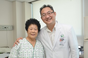건양대병원 김광균 교수, 선천성 무릎탈구 수술 성공