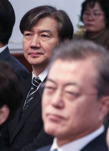 '황금 돼지' 기해년에는 우리가 원하는 희망적인 긍정의 사자성어가 우리 사회를 비출까? '...