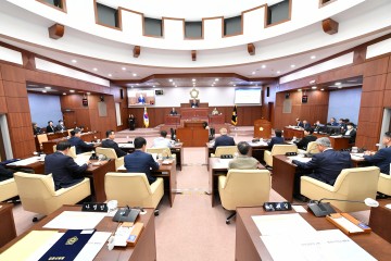 김천시의회, 2023년도 제1회 추경예산안 추가경정예산안 요구액 480억 중 22억 삭감