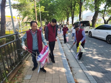 음성읍, 품바축제 앞두고 국토대청결운동 펼쳐