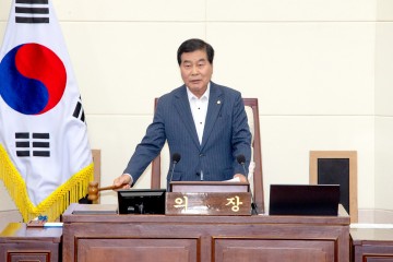 구미시의회, 색다르게, 확실하게, 자신있게, 달려온 제9대 구미시의회의 힘찬 1년