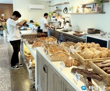 대전 대표 베이커리 ‘몽심’ 인도네시아 진출