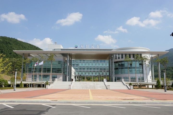 사천시의회, 2015년 제1회 추경예산 31억원 삭감 의결