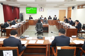 충북도의회 건설환경소방위원회, 교통연수원 행정사무감사에서 홍보와 교육 강화 주문
