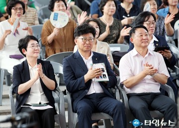 힐링 콘서트 즐기는 박정현·최충규·서철모